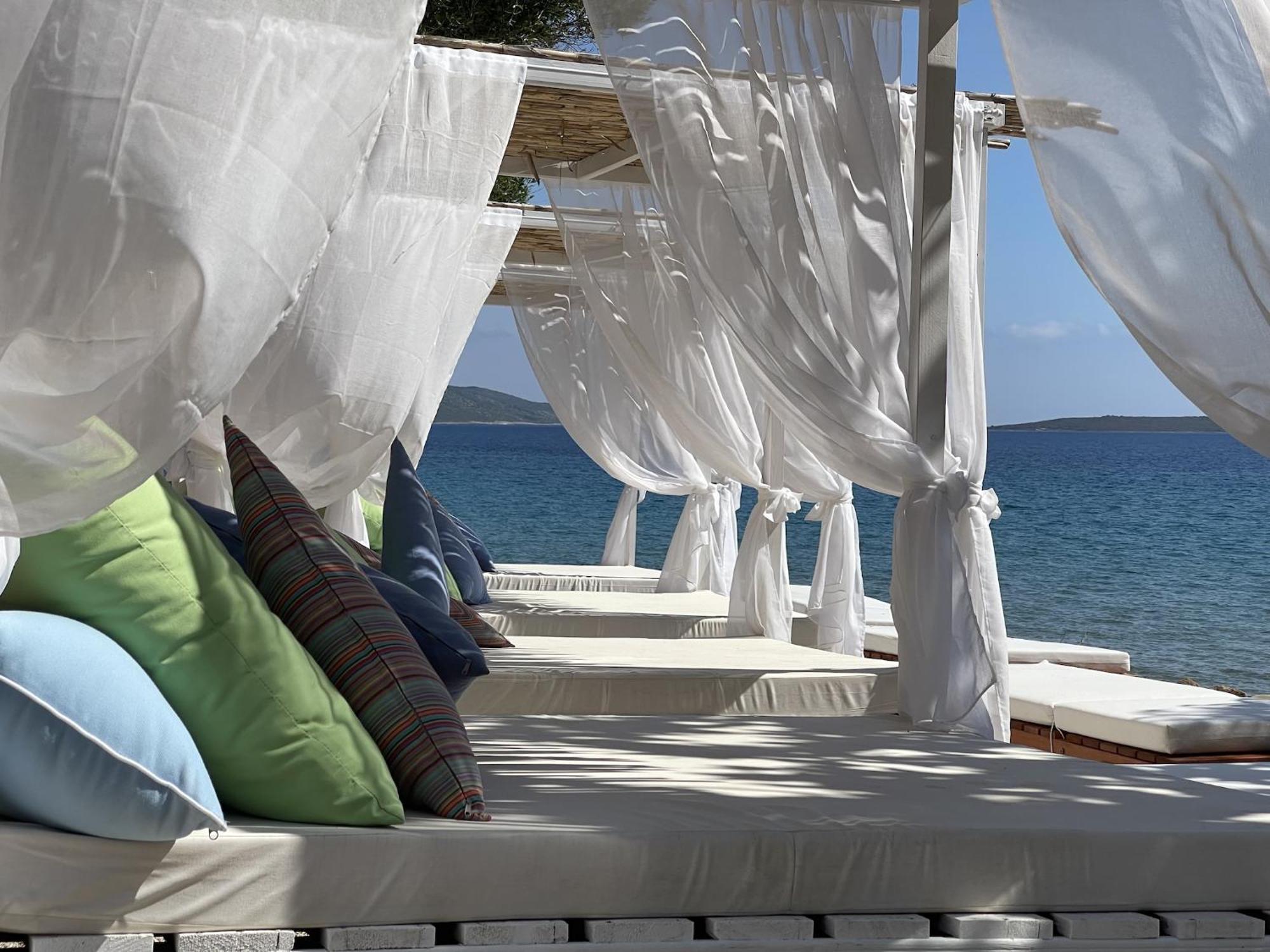 Luxurious Villa In Peloponnese With Swimming Pool Kamária Eksteriør billede