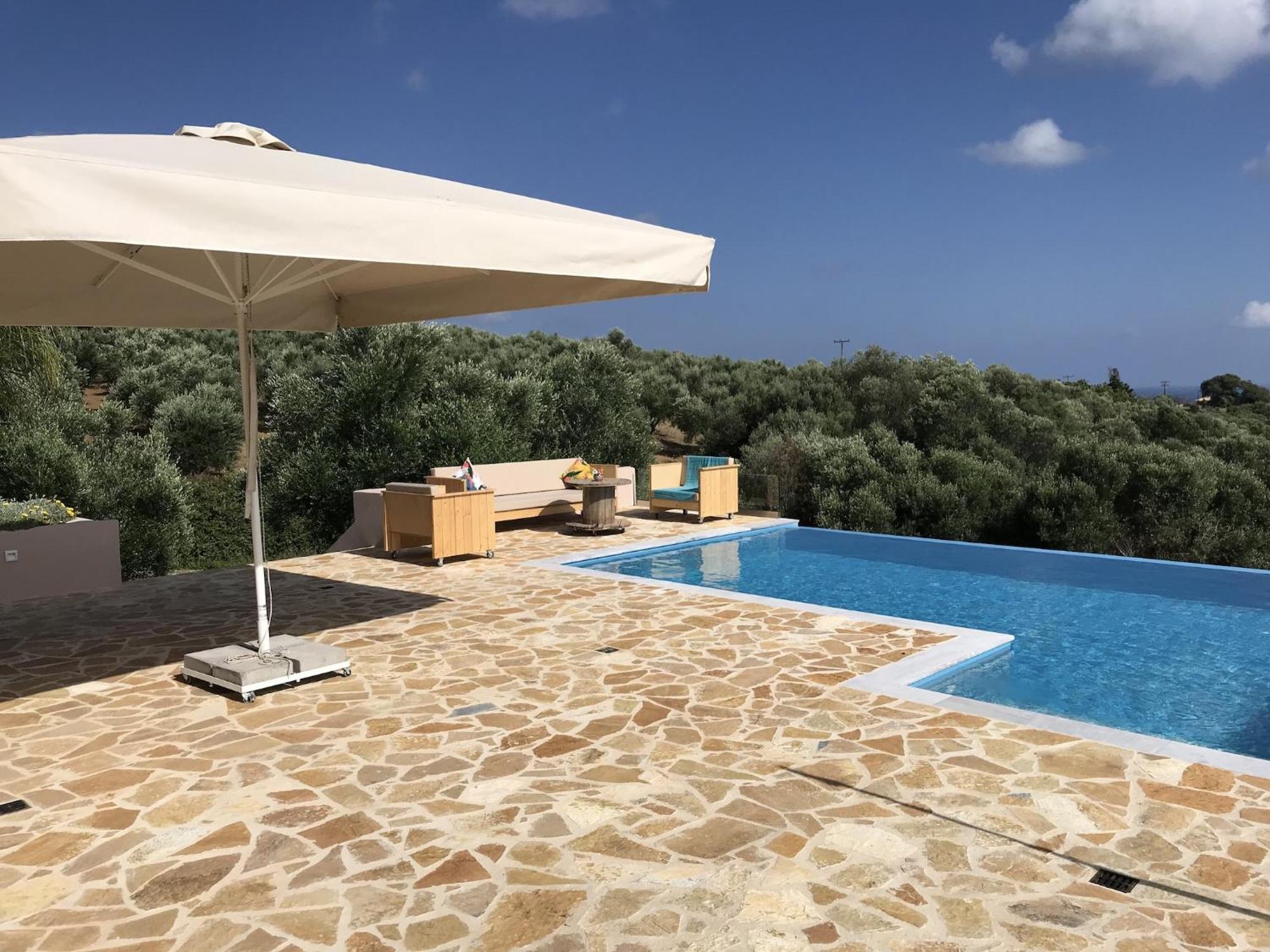 Luxurious Villa In Peloponnese With Swimming Pool Kamária Eksteriør billede