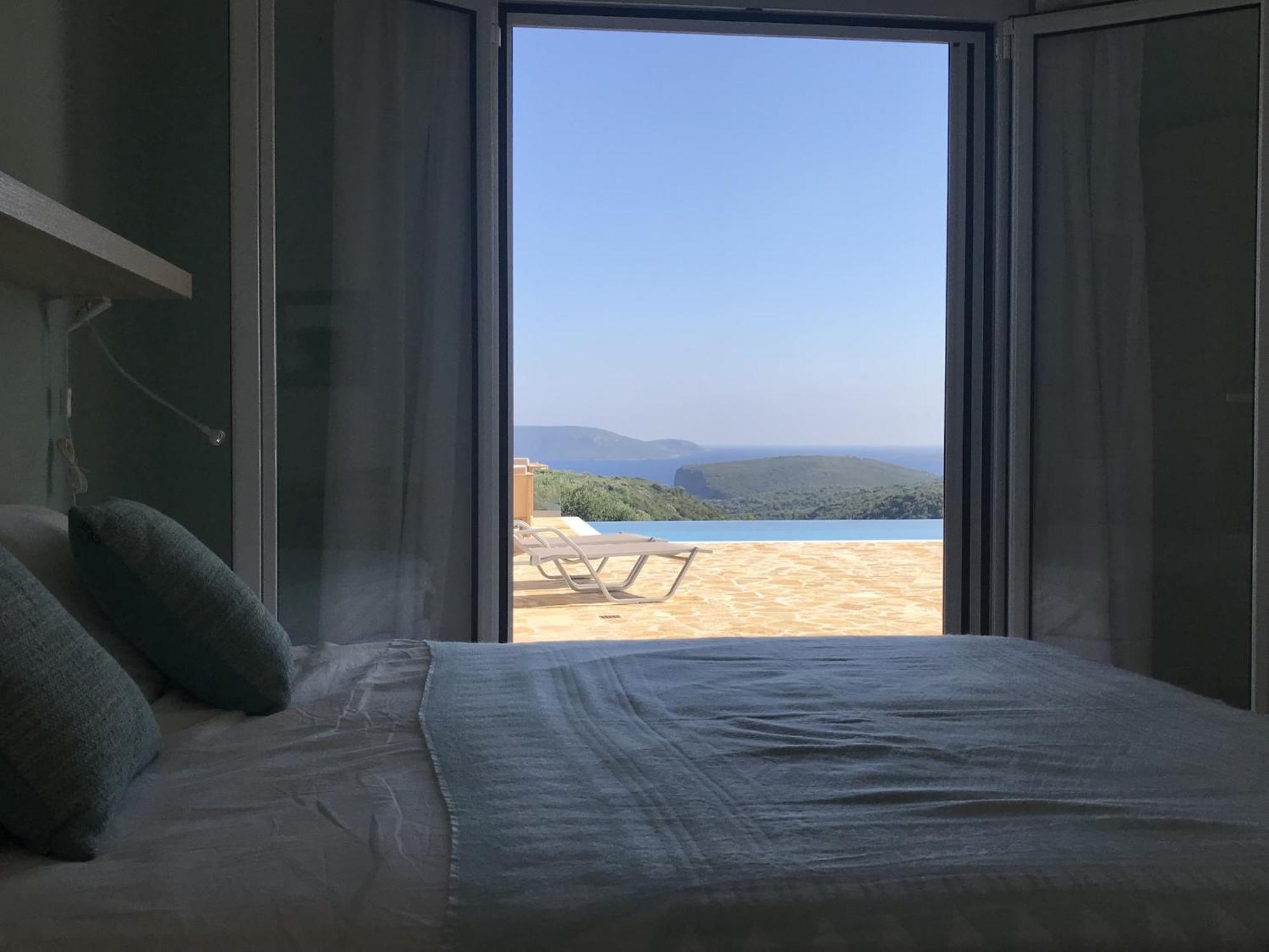 Luxurious Villa In Peloponnese With Swimming Pool Kamária Eksteriør billede