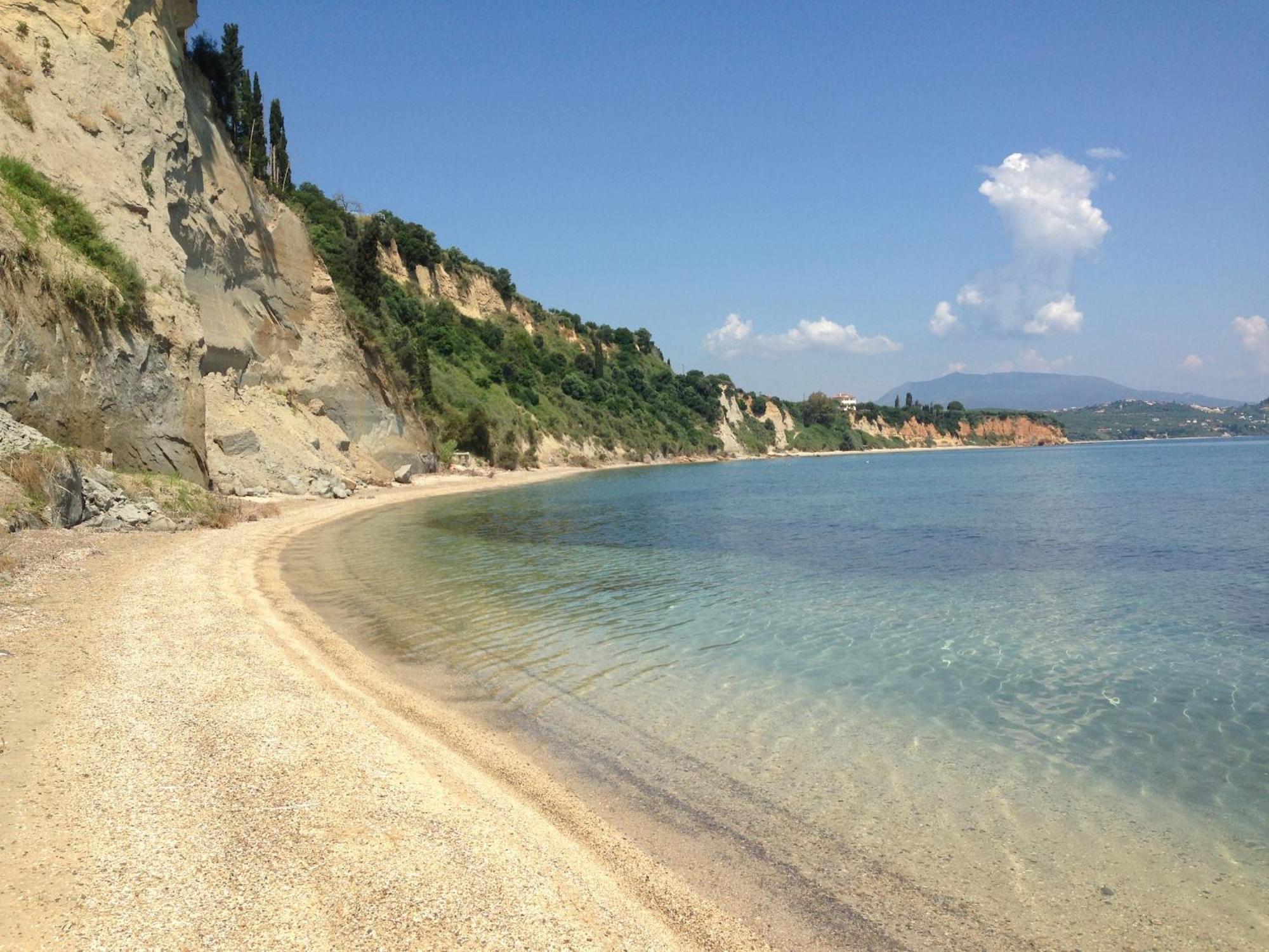 Luxurious Villa In Peloponnese With Swimming Pool Kamária Eksteriør billede