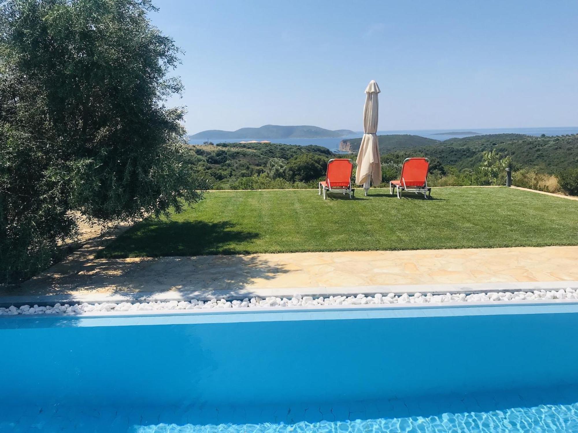 Luxurious Villa In Peloponnese With Swimming Pool Kamária Eksteriør billede